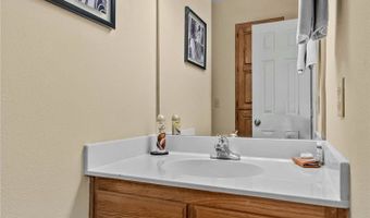 3211 Cardinal Creek Cir A & B, Bentonville, AR 72712
