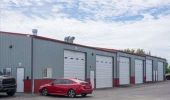 10915 W Fast Lane Rd, Airway Heights, WA 99001