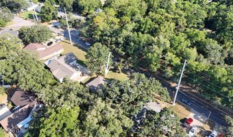 2560 Old Bay Rd, Biloxi, MS 39531