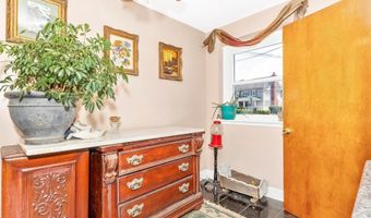 15 MAPLE Ave, Boonsboro, MD 21713
