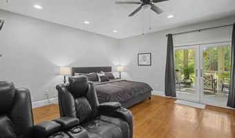 11353 Hattie K Dr, Biloxi, MS 39532