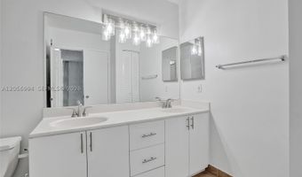 3300 NE 192nd St 118, Aventura, FL 33180