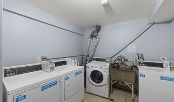 255 E OAK St 12, Addison, IL 60101