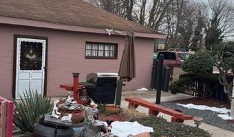 11 Hatcher Ct, Amityville, NY 11701