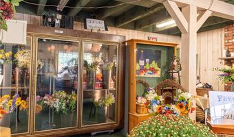 1688 Old Louisquisset Pike, Lincoln, RI 02865