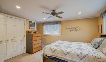 7422 Loy Rd, Arena, WI 53503