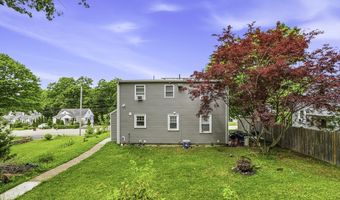 39 Pinehurst, Auburn, MA 01501