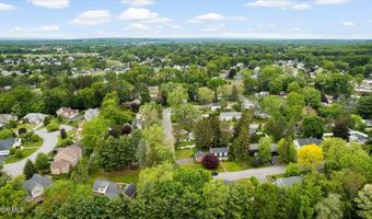 42 Pheasant Ridge Dr, Albany, NY 12211