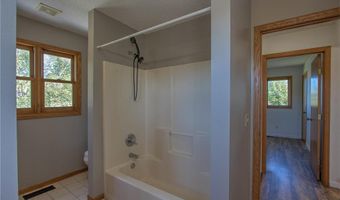 1964 313th Ave NE, Cambridge, MN 55008