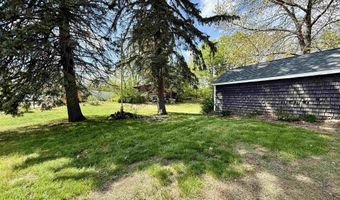 516 Hall St, Bow, NH 03304