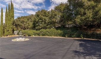 1581 Sycamore Dr, Fallbrook, CA 92028