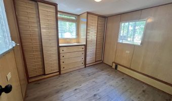 127 Merrymeeting Ln, Alton, NH 03809