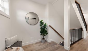4911 BAYARD Blvd, Bethesda, MD 20816