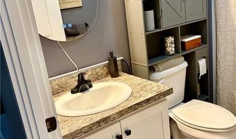 16 Valiant Dr, Coventry, RI 02816