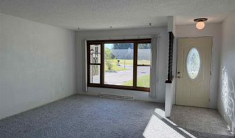 3892 PAUL'S Ct, Amherst Junction, WI 54407