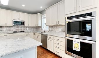 21264 FAIRHUNT Dr, Ashburn, VA 20148