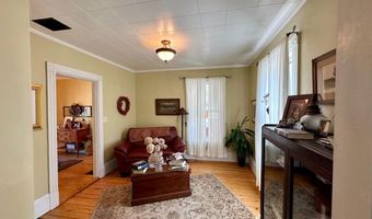 23 Holland St, Bangor, ME 04401