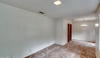 33 Pebble Hill Dr, Brandon, MS 39042