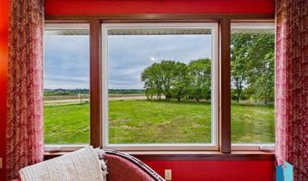 48124 268th St, Brandon, SD 57005