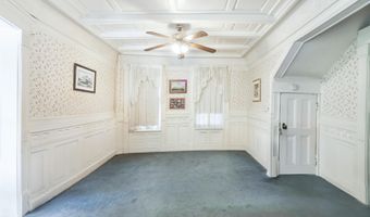 819 KENNEDY Blvd, Bayonne, NJ 07002