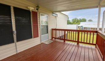 1749 Carolina St, Alford, FL 32420