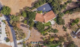 1581 Sycamore Dr, Fallbrook, CA 92028