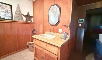 244 W Christenson Ave, Appleton, MN 56208