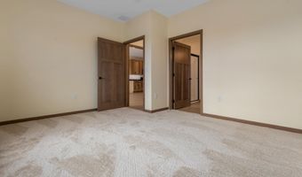 1716 N 18th St, Aberdeen, SD 57401