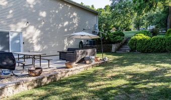 2100 Longview Dr, Arnold, MO 63010