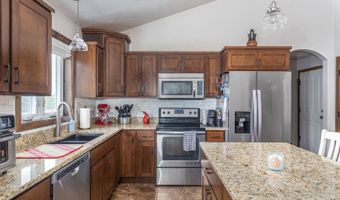 W5724 JOCHMANN Drive, Appleton, WI 54915