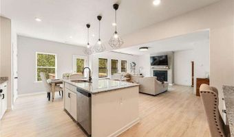 124 Cummings Ct, Ball Ground, GA 30107
