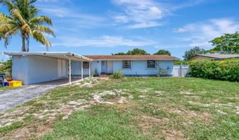 3935 Chickasha Rd, Atlantis, FL 33462