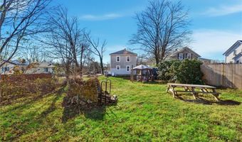 18 Francis St, Coventry, RI 02816