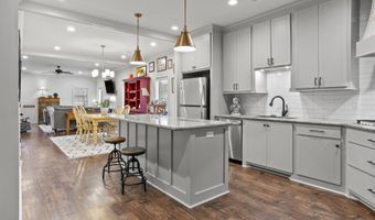 842 Long Leaf Cir, Brandon, MS 39042