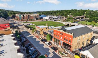 115 S Main St 115-119, Algonquin, IL 60102