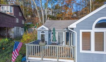340 W Lakeshore Dr, Alloway, NJ 07422