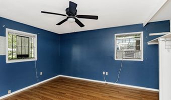 1242 Aster St, Baton Rouge, LA 70802