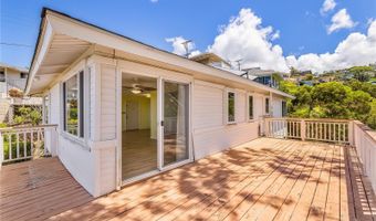 1729 Iwi Way, Honolulu, HI 96816