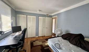 1209 Island Dr 204, Ann Arbor, MI 48105