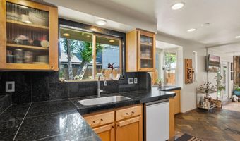 820 NW 12th St, Bend, OR 97703