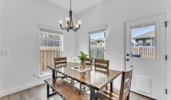 6103 NW Hoover St, Bentonville, AR 72713