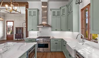 21 Ceaser Cir, Benton, LA 71006