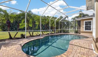 824 ISLEBAY Dr, Apollo Beach, FL 33572