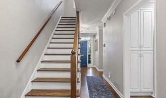 97 Huntington Rd, Atlanta, GA 30307