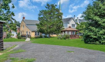 19 High St, Allentown, NJ 08501