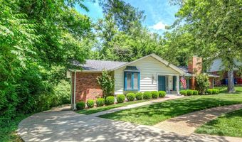501 Clayworth Dr, Ballwin, MO 63011
