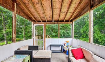 126 VALERIE Ln, Bear, DE 19701