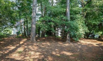 667 Shadow Dance Ln, Boiling Springs, SC 29316