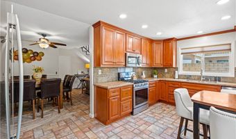 8471 E Donnybrook Cir, Anaheim, CA 92808