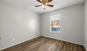 3300 SW Victoria Pl, Bentonville, AR 72712
